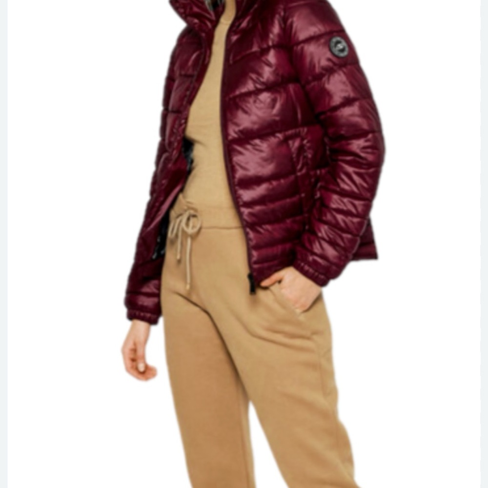 DKNY Sport NWT Lightweight Packable Puffer Jacket Coat Size S